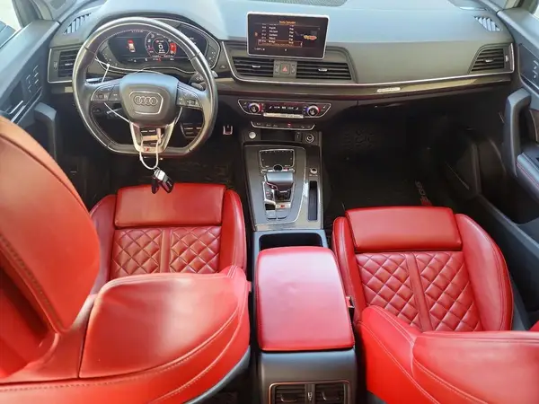 WA1A4AFY4J2148602 2018 AUDI SQ5 - Image 8