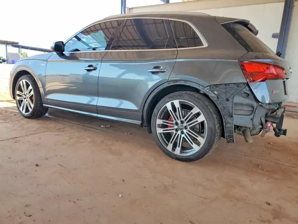 WA1A4AFY4J2190171 2018 AUDI SQ5 - Image 2
