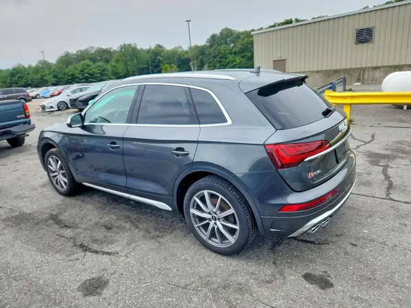 WA1A4AFY4N2100930 2022 AUDI SQ5 - Image 2