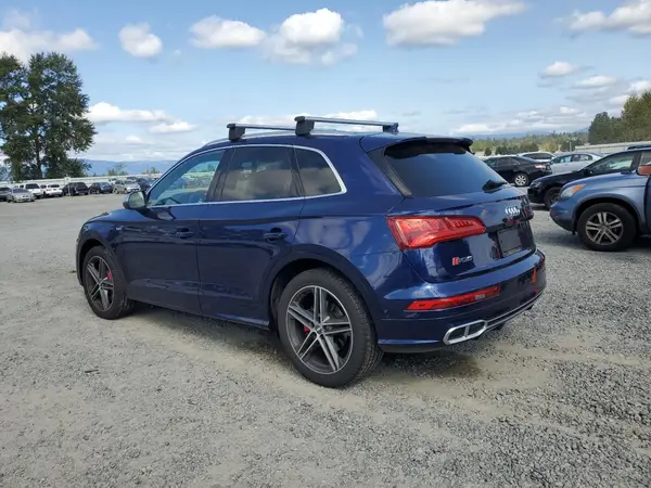 WA1A4AFY5J2044779 2018 AUDI SQ5 - Image 2