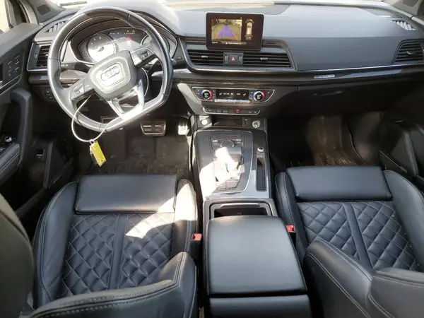 WA1A4AFY5J2108061 2018 AUDI SQ5 - Image 8