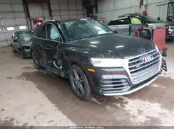 WA1A4AFY5J2138452 2018 AUDI Q5
