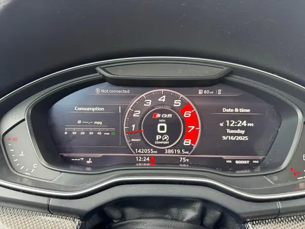 WA1A4AFY5J2142775 2018 AUDI SQ5 - Image 8