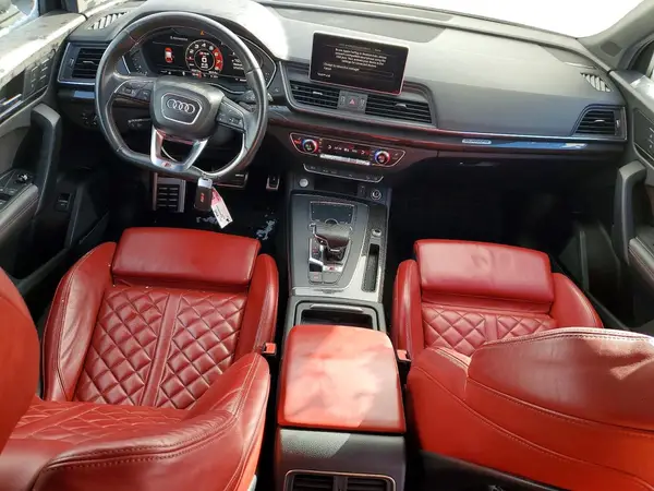 WA1A4AFY5J2151427 2018 AUDI SQ5 - Image 8