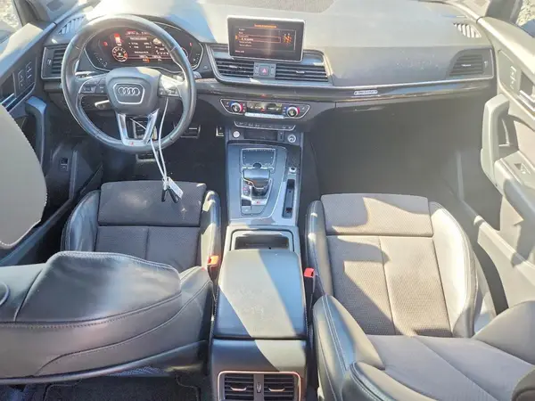 WA1A4AFY5J2247087 2018 AUDI SQ5 - Image 8