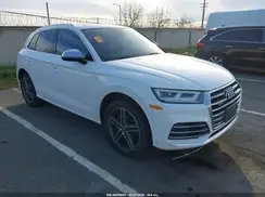 WA1A4AFY6J2009569 2018 AUDI SQ5