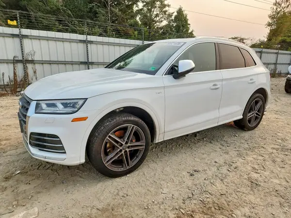 WA1A4AFY6J2028283 2018 AUDI SQ5 - Image 1