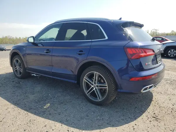 WA1A4AFY6J2055256 2018 AUDI SQ5 - Image 2