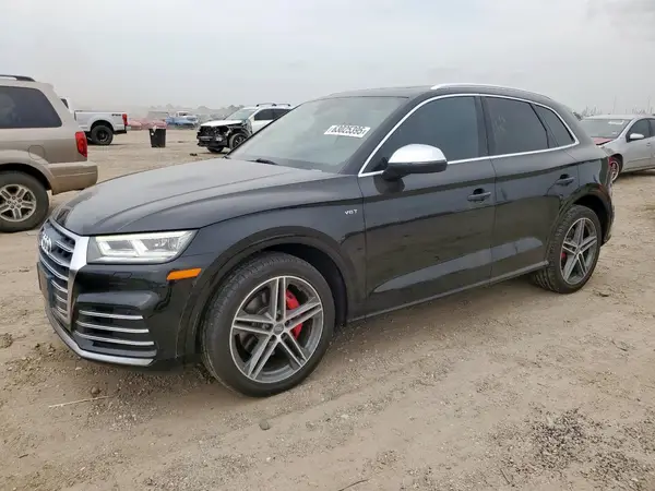 WA1A4AFY6J2206161 2018 AUDI SQ5 - Image 1