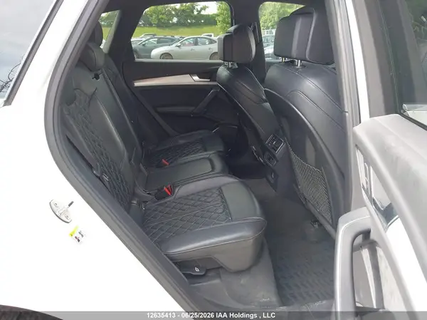 WA1A4AFY6J2231089 2018 AUDI SQ5 - Image 8