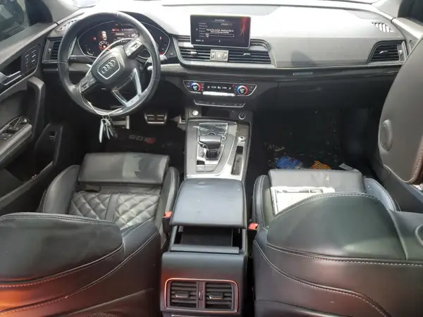 WA1A4AFY6J2232310 2018 AUDI SQ5 - Image 8