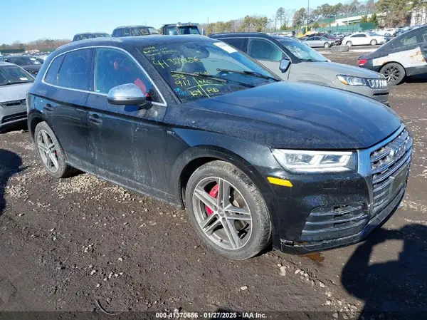 WA1A4AFY6J2243372 2018 AUDI SQ5 - Image 1