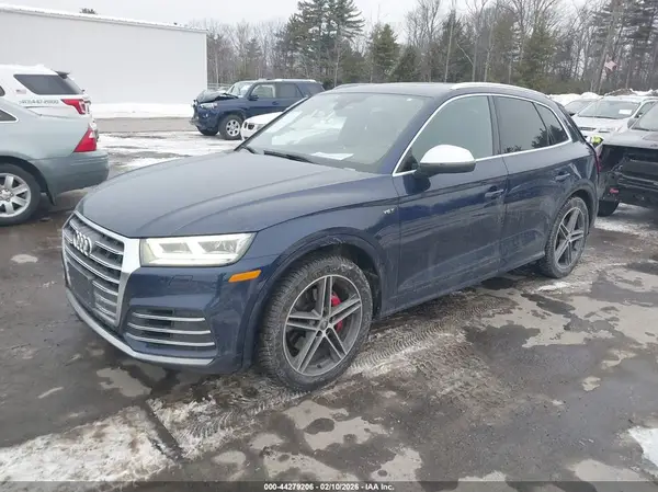 WA1A4AFY7J2022282 2018 AUDI SQ5 - Image 2