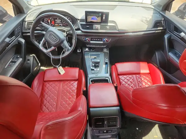 WA1A4AFY7J2040104 2018 AUDI SQ5 - Image 8