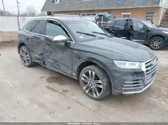 WA1A4AFY7J2091215 2018 AUDI SQ5