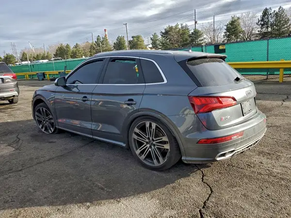 WA1A4AFY7J2094907 2018 AUDI SQ5 - Image 2