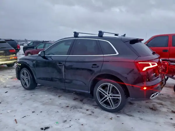 WA1A4AFY7J2136833 2018 AUDI SQ5 - Image 2