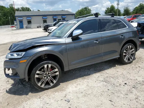 WA1A4AFY7J2146620 2018 AUDI SQ5 - Image 1