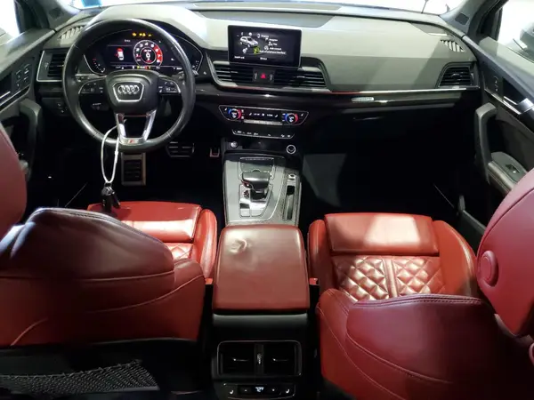 WA1A4AFY7J2157438 2018 AUDI SQ5 - Image 8