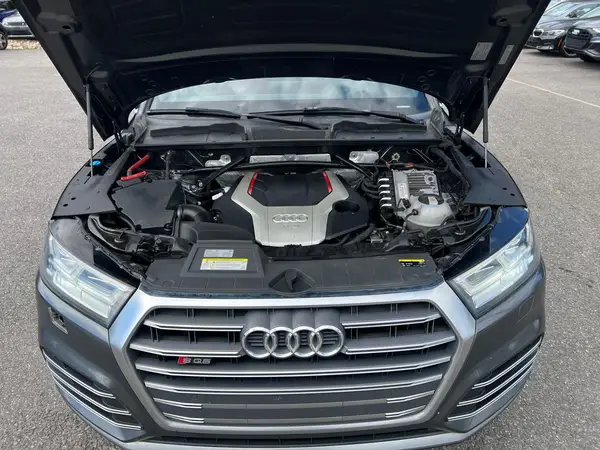 WA1A4AFY7J2172585 2018 AUDI SQ5 - Image 8