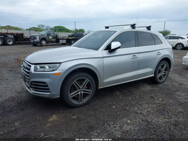 WA1A4AFY7J2216164 2018 AUDI SQ5 - Image 2