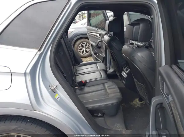 WA1A4AFY7J2216164 2018 AUDI SQ5 - Image 8