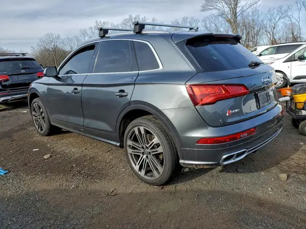 WA1A4AFY8J2008701 2018 AUDI SQ5 - Image 2