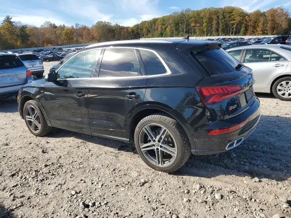 WA1A4AFY8J2008925 2018 AUDI SQ5 - Image 2