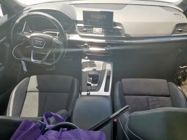 WA1A4AFY8J2057140 2018 AUDI SQ5 - Image 8