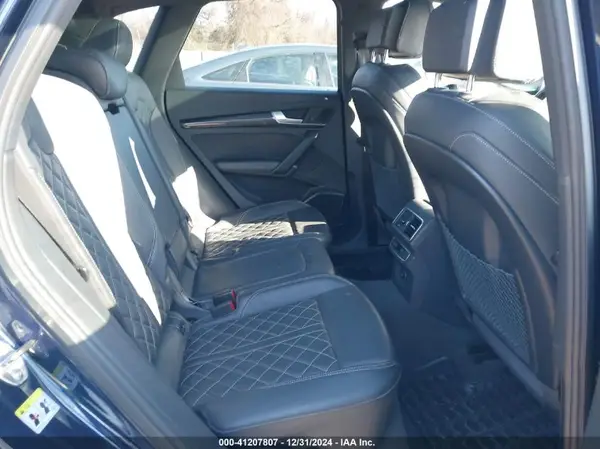 WA1A4AFY8J2104618 2018 AUDI SQ5 - Image 8