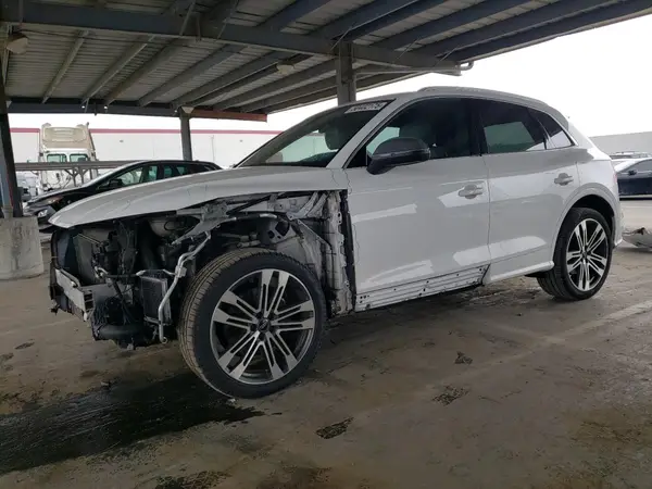 WA1A4AFY8J2111651 2018 AUDI SQ5 - Image 1