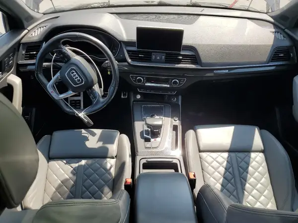 WA1A4AFY8J2138851 2018 AUDI SQ5 - Image 8