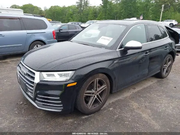 WA1A4AFY8J2184938 2018 AUDI SQ5 - Image 2