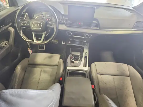 WA1A4AFY8M2046823 2021 AUDI SQ5 - Image 8