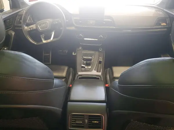 WA1A4AFY9J2008710 2018 AUDI SQ5 - Image 8