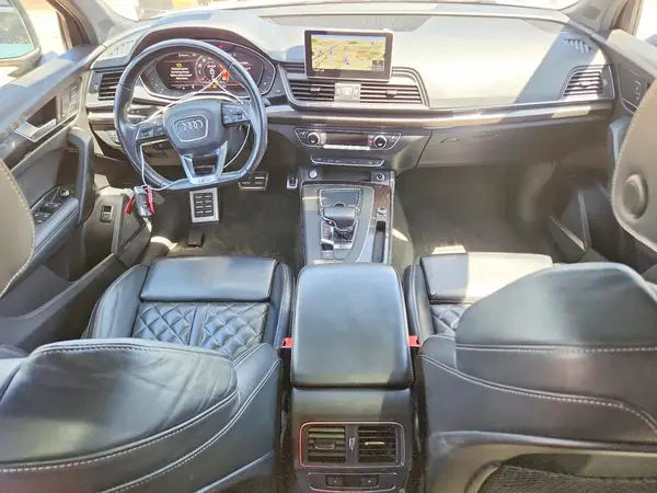 WA1A4AFY9J2009436 2018 AUDI SQ5 - Image 8
