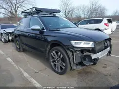 WA1A4AFY9J2041495 2018 AUDI SQ5