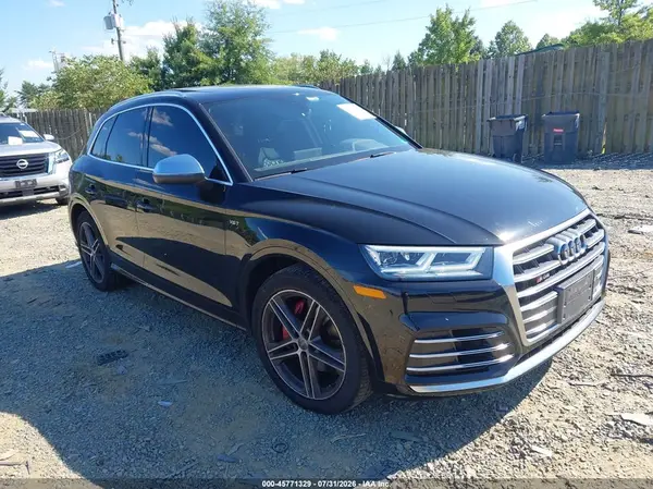 WA1A4AFY9J2043148 2018 AUDI SQ5 - Image 1