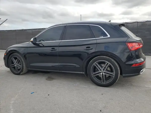 WA1A4AFY9J2054845 2018 AUDI SQ5 - Image 2
