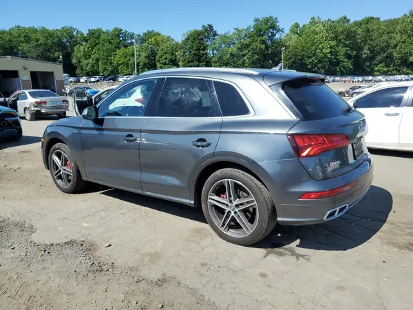 WA1A4AFY9J2084119 2018 AUDI SQ5 - Image 2