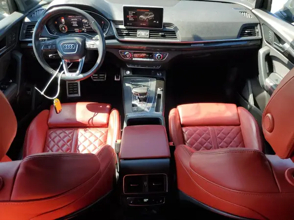 WA1A4AFY9J2084119 2018 AUDI SQ5 - Image 8