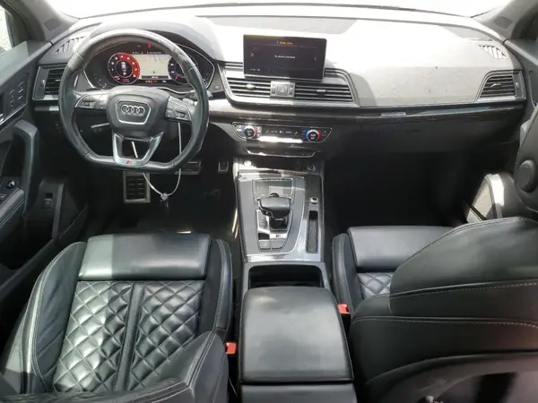WA1A4AFY9J2153942 2018 AUDI SQ5 - Image 8
