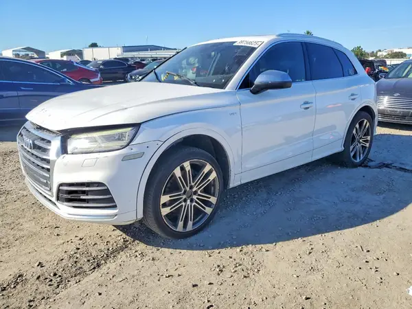 WA1A4AFY9J2154444 2018 AUDI SQ5 - Image 1