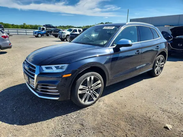 WA1A4AFY9J2205621 2018 AUDI SQ5 - Image 1
