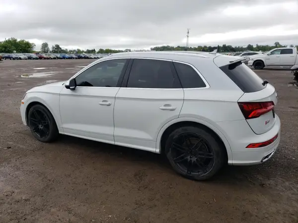 WA1A4AFY9K2004352 2019 AUDI SQ5 - Image 2