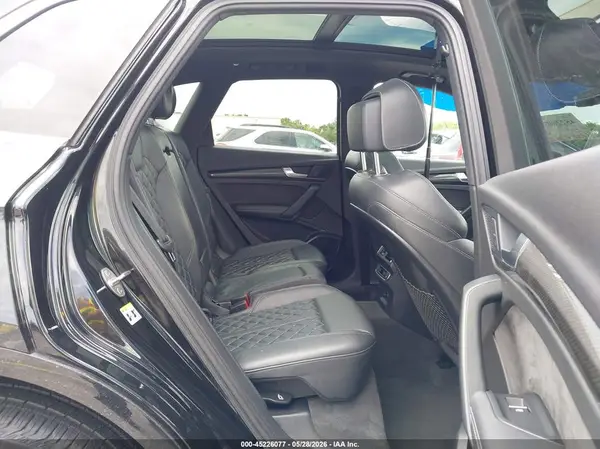 WA1A4AFYXJ2013558 2018 AUDI SQ5 - Image 8