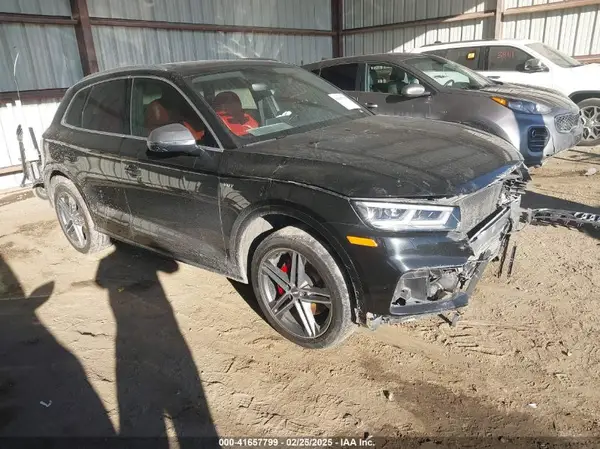 WA1A4AFYXJ2063277 2018 AUDI SQ5 - Image 1