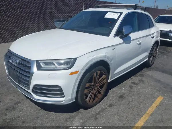 WA1A4AFYXJ2142416 2018 AUDI SQ5 - Image 2