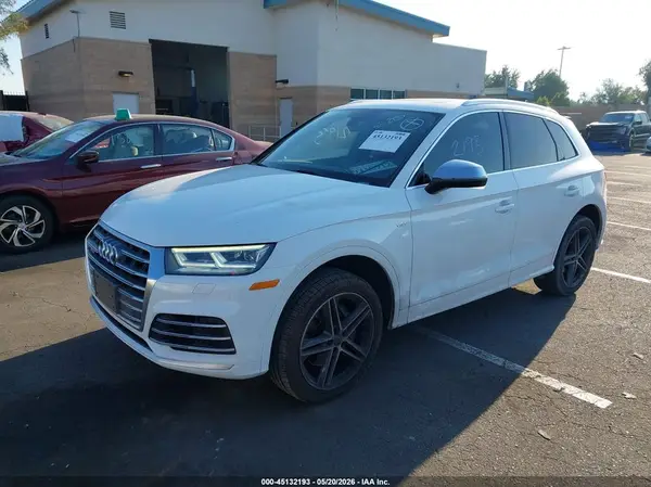 WA1A4AFYXJ2156932 2018 AUDI SQ5 - Image 2