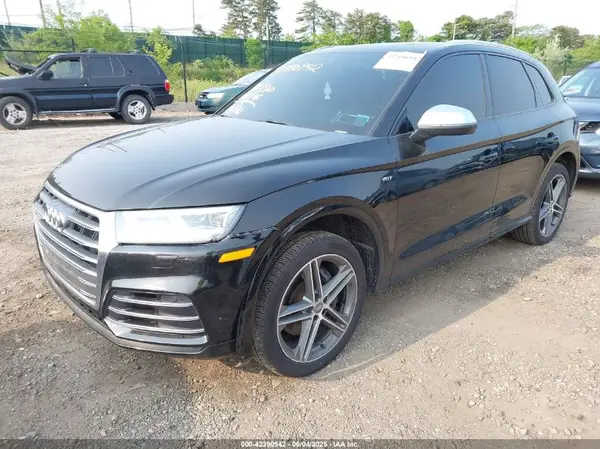 WA1A4AFYXJ2224923 2018 AUDI SQ5 - Image 2